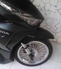 Review baby hellaflush r2 honda vario 125 cutting sticker honda vario 2018 (bahan mentah carbon 3d) honda beat babylook | modifikasi honda beat new fi eps 12. Modifikasi Honda Vario 150 Ring 17 Sederhana Honda