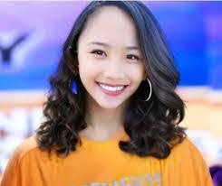 Marianne Jane's Instagram, Twitter & Facebook