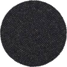 Teppiche gibt es in vielen verschiedenen formen und materialien (sogar sisal, bambusteppich). Filzkugel Teppich Rund 120 Cm Myfelt Hugo Hugo Anthrazit Meliert Myfelt 019 120