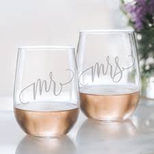 Mr And Mrs Wine Glass Set 20oz Etched Stemless Wine Glasses For Couples Perfect Engagement Party Bridal Shower Bachelorette Party Or Wedding Gift