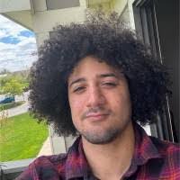 Desmond Walker's Instagram, Twitter & Facebook