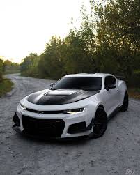 Black And White Camaro Chevrolet Camaro Zl1 1le Painted In Summit White Photo Taken By Barelystreetlegal On Instagram Owned Chevrolet Camaro Zl1 Chevrolet Camaro Car Chevrolet