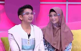 Meski demikian, proses melahirkan berjalan lancar, dan nadya serta sang anak kondisinya telah stabil. Rizki Da Ngode Penyebab Pisah Video Nadya Saat Makan Bongkar Sifat Asli