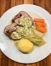 La Tete De Veau Est Tres Simple A Cuisiner Avec L Omnicuiseur Et Ne Degage Aucune Odeur Je Vous Conseill Recettes De Cuisine Tete De Veau Tete De Veau Recette