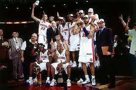 The Detroit Pistons Team Poses For A Picture After Their Win Over The In 2020 Kobe Bryant Pictures Detroit Pistons Nba Finals Game