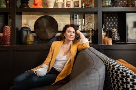 Слушать песни и музыку elsa lunghini онлайн. Un Apero Avec Elsa Lunghini J Ai Commence Trop Tot Pour Me Demander Quel Metier Je Voulais Faire