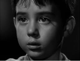 A beautiful, innocent, charming film, made 70 years ago about Marcelino, a  wee boy who dreams of meeting his mother and Jesus' mother so he visits God  to ask for this request. 💖