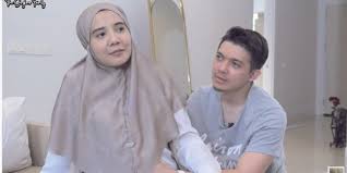 Irwansyah was born on march 6, 1985 in jakarta, indonesia. Tonton Film Pertama Irwansyah Begini Reaksi Dan Komentar Lucu Zaskia Sungkar Merdeka Com