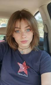 mia hinkle (ameliahinkle64)