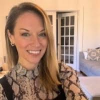 Alex Safdari's Instagram, Twitter & Facebook