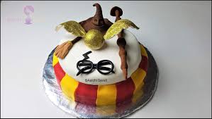 Creating eccentric cakes is what we do best and there's no better theme for eccentricity than harry potter. How To Design Homemade Harry Potter Inspired Birthday Cake Aaichi Savali