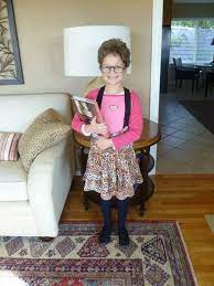 Nerdy Librarian Haloween Costume Halloween Costumes Makeup Holloween Costume Librarian Costume