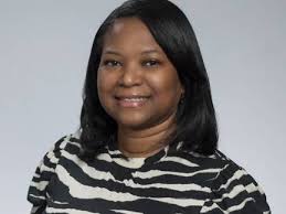 Shenell Thomas's Instagram, Twitter & Facebook