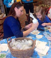 Cafe Gauguin At Rosen Centre Hotel Emily Ellyn Hosted Storytelling Today At Rosen Centre To Benefit Canine Companions For Independence Christmas Cookies Decorated Christmas Cookies Santa Letter