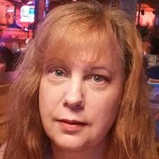 What options are available for storing a 32 foot camper near Council Grive  Lake?