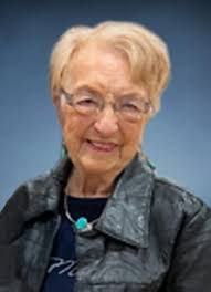 Gayle Moon's Instagram, Twitter & Facebook