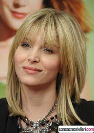 Coiffures Pour La Forme De Visage Long Cheveux Medium Length Hair With Layers Medium Layered Hair Mid Length Hair