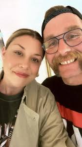 What pet-friendly houses are available for lease in Nanaimo, British  Columbia?