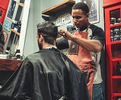 Salon Salaries: 4 Payment Structures For Your Staff | Timely