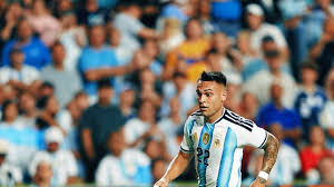 Lautaro Martínez le ganó la pulseada a Julián Álvarez y será titular en el debut de Argentina en el Mundial