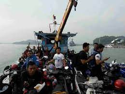 Beberapa bulan sebelum saya pergi bercuti ke pulau pangkor, saya menerima emel dari seseorang yang mewakili syarikat percutian. Nak Bawak Bayu Vacation Percutian Bajet Pulau Pangkor Facebook