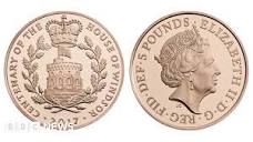 New £5 coins issued to celebrate Windsor name centenary - BBC News
