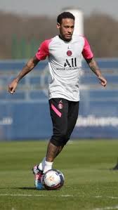 nejˈmaʁ dɐ ˈsiwvɐ ˈsɐ̃tus ˈʒũɲoʁ; Idei Na Temu Njr 900 V 2021 G Nejmar Futbol Futbolnyj Poster
