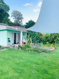 Einfach Mal Abhangen Gartenhaus Schrebergarten G Schrebergarten Landschaftsbau Fur Kleinen Hinterhof Hinterhof Designs