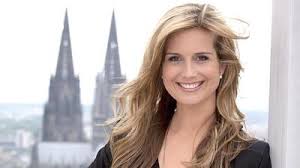Now rtl journalist susanna ohlen has commented on the incident. Alle Infos News Zu Susanna Ohlen Rtl De Rtl De