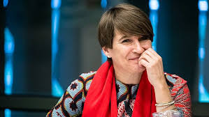 Since 2012 she has been minister for foreign trade and development cooperation in the netherlands. Tnuajozix67kvm