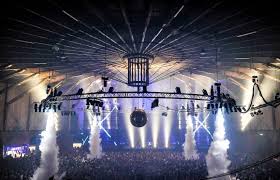 Read all about her debut at the gashouder. Awakenings Presenteert Vier Shows Rond Oud Nieuw In Gashouder Vrije Tijd Amsterdam