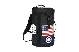 Sac a dos the north face supreme. Supreme X The North Face 2017 Spring Summer Collection Pricing In 2021 Black Backpack The North Face Blue Backpack