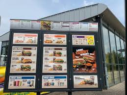 Digitale speisekarte von gyros king in berlin ♥ beliebte gerichte und alle infos für deinen kalte vorspeisen warme vorspeisen salate kleine salate gyros burger gyros. Burger King Preise Preisliste 2020 Burger Schnellrestaurant Kleine Burger