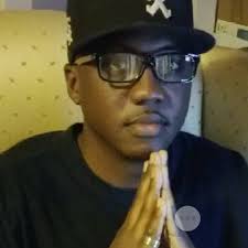 Stream Dexter McCray music