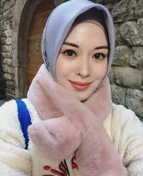 Selebgram ayana jihye moon merupakan wanita asli korea yang memilih masuk memiliki paras cantik yang mirip song hye kyo, yuk kita ulik lebih dalam tentang ayana yang baca juga: Ayana Jihye Moon Posts Facebook