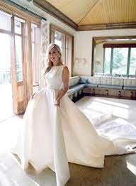Elegant White Colorado Wedding With Views And Modern Greenery Modwedding Cocktail Dress Wedding Wedding Dresses Wedding Guest Dress
