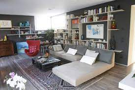 Treviso Mobili Sospesi In Una Casa A Basso Consumo On Appartamento Lago Http Appartamentolago Idee Di Interior Design Design Di Interni Moderno Arredamento