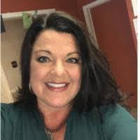 Tracy Luna's Instagram, Twitter & Facebook