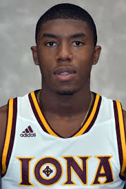 Hamden's C.J. Seaforth will transfer from Iona to SCSU