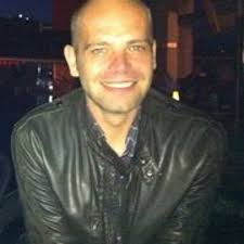 Stream Dennis Baas music