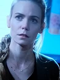 Women's high arch sneakers for summer?