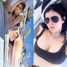 Kallmekris Nude Selfies And Sex Tape Released | Conline