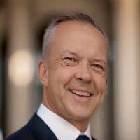 Curt Narvesen (@curtnarvesen)