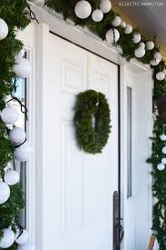 Hausturdeko Weihnachten Auf Meiner Veranda Mrs Greenery Dekoration Diy Girlande Weihnachten Weihnachten Dekoration