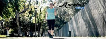 Pendant un moment de marche ne t'occupe pas de ta main droite. Marche Rapide Bien Marcher Ca S Apprend La Parisienne