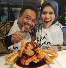 Saya pun baru tahu hal ini dan terkejut juga apabila mendengarnya. Biodata Pelawak Rahim Sepahtu Iluminasi
