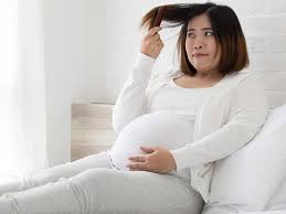 Yes, a pregnant woman dye hair during pregnancy. Can You Dye Your Hair While Pregnant What A Mistake Lewigs