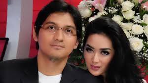 Lucky Hakim dan Tiara Dewi Resmi Bercerai