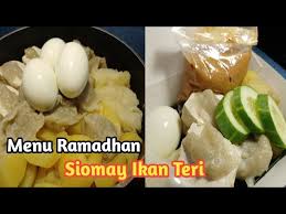 Udah lama banget gak bikin siomay, pingin yang kilat tapi tetep enakk 😋😋 cek di kulkas, yang standby cuman ikan teri medan. Resep Siomay Ikan Teri Medan Ala Dapur Utie Youtube