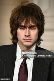 609 Gene Appleton Gallagher Photos & High Res Pictures